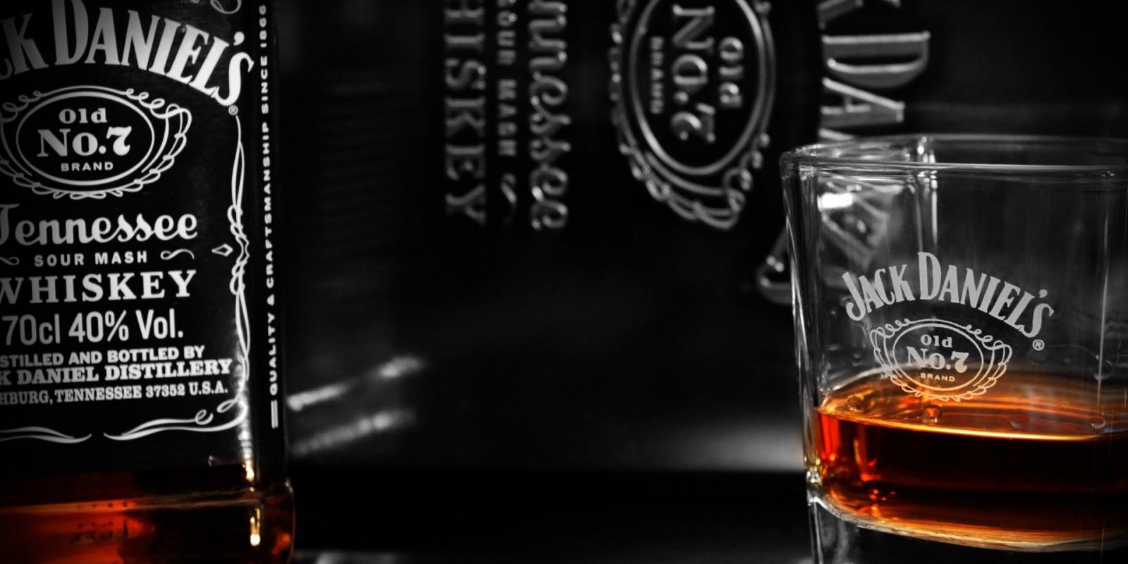 Image représentant le produit Jack Daniel's Gold No 27 en grand format, pour mieux voir le produit.