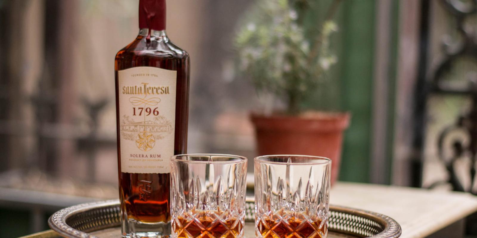 Image décrivant le produit Santa Teresa 1796 qui fait partie des Rhums
